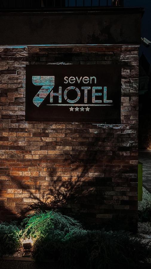 Seven Hotel Bytom - Katowice Esterno foto