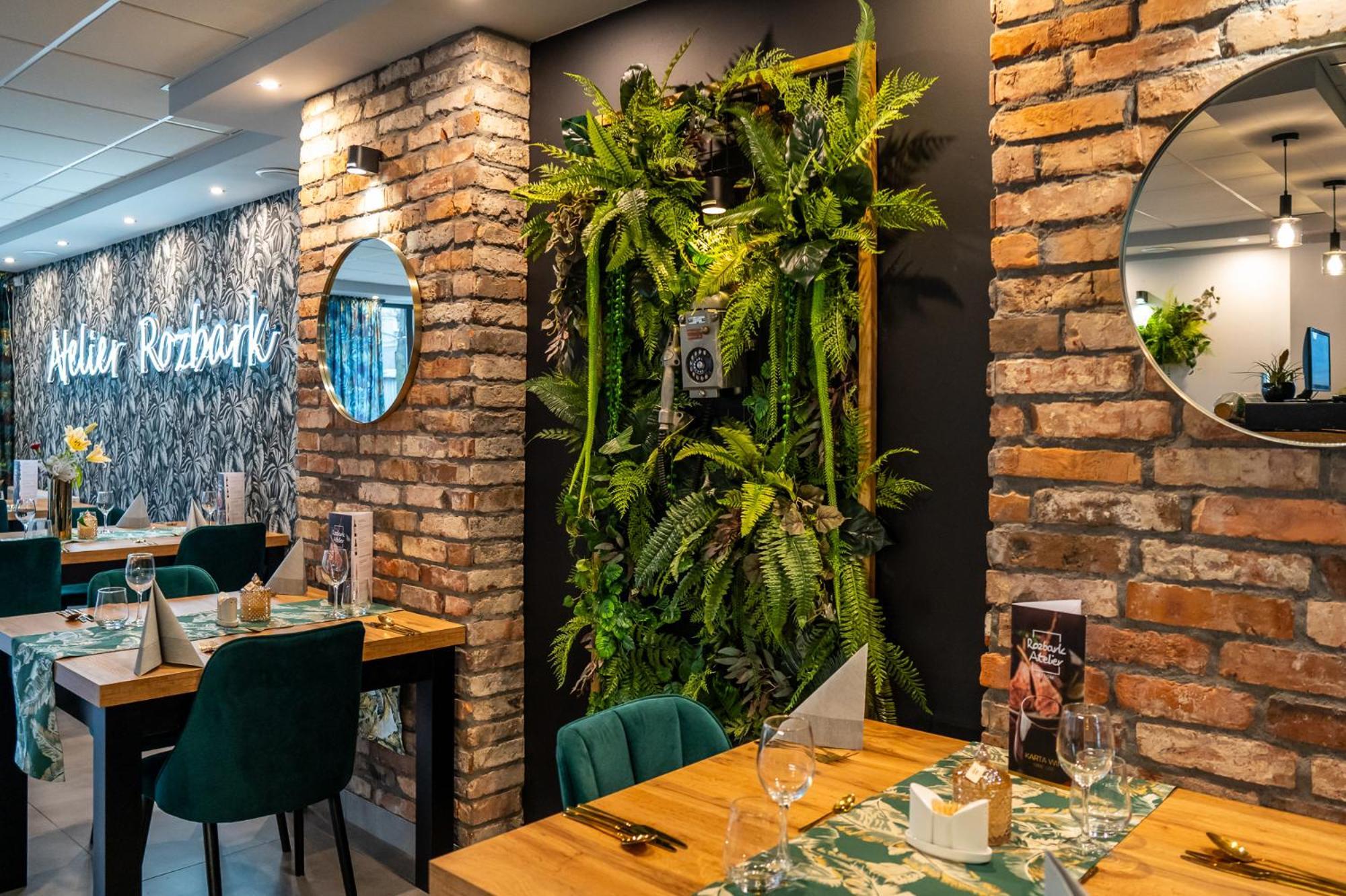 Seven Hotel Bytom - Katowice Esterno foto