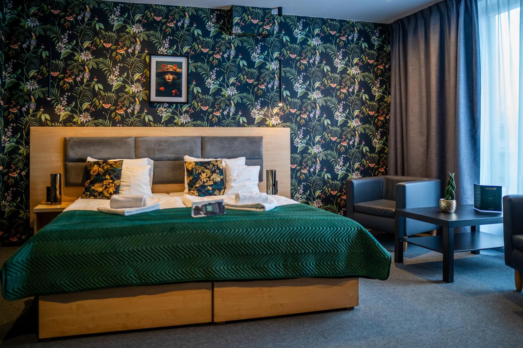Seven Hotel Bytom - Katowice Esterno foto
