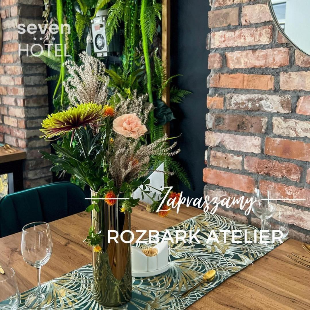 Seven Hotel Bytom - Katowice Esterno foto